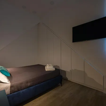 Bisicool Boutique By Napoliapartments * Naples